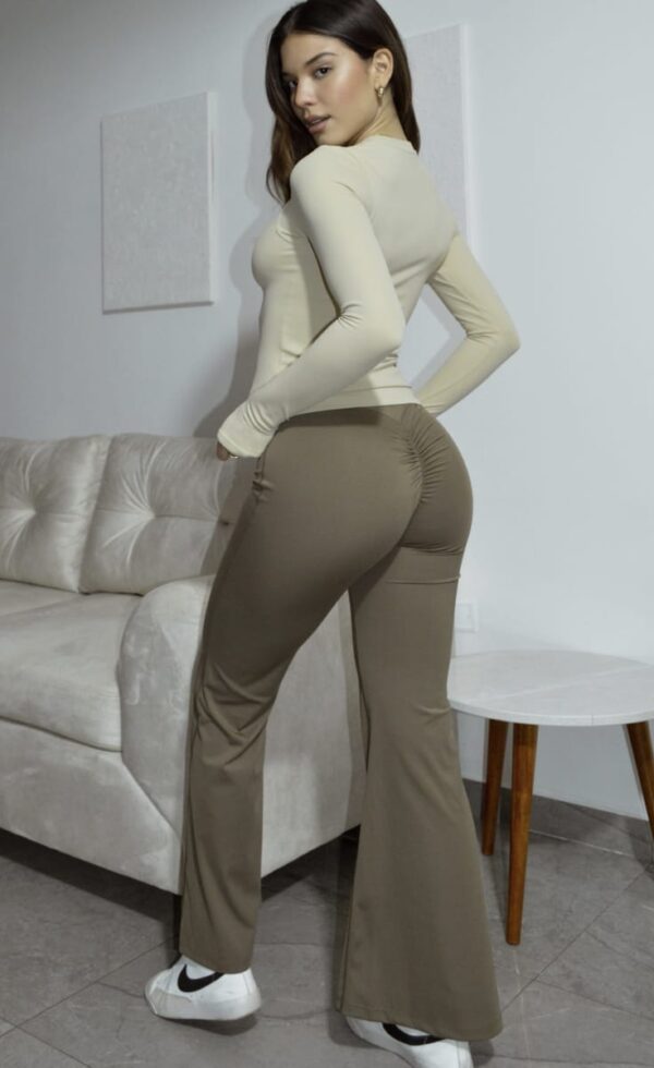 Flare pants - Imagen 7