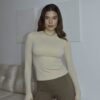 Polo básico manga larga beige - Imagen 4