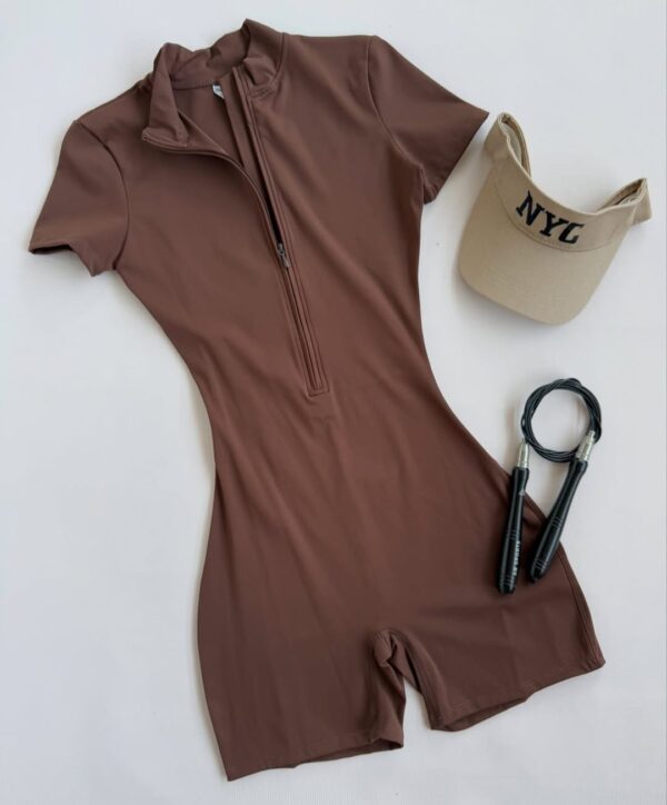 Comfort brown short