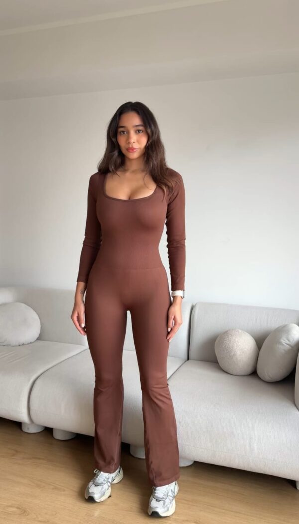 Flare&fit jumpsuit negro - Imagen 3